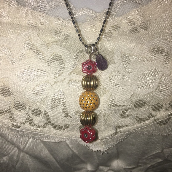 Orange , red & Gold pendant on silver chain - Picture 5 of 5